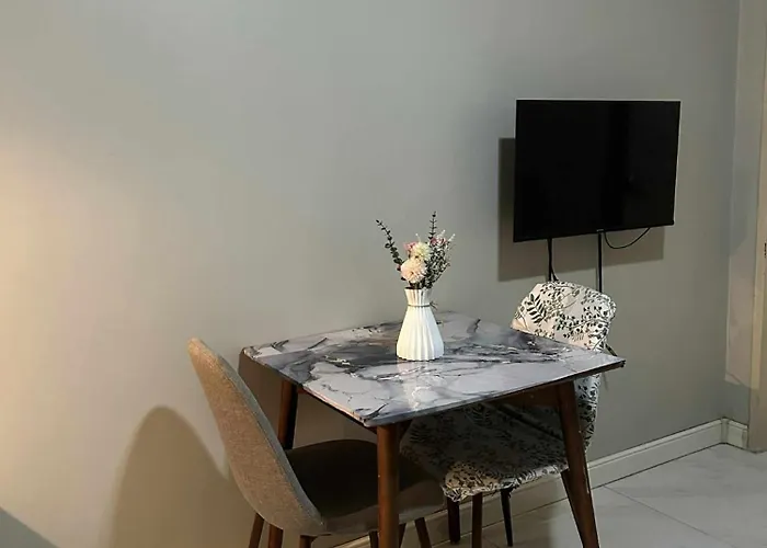 Staycation Near Moa At Monarch 4*