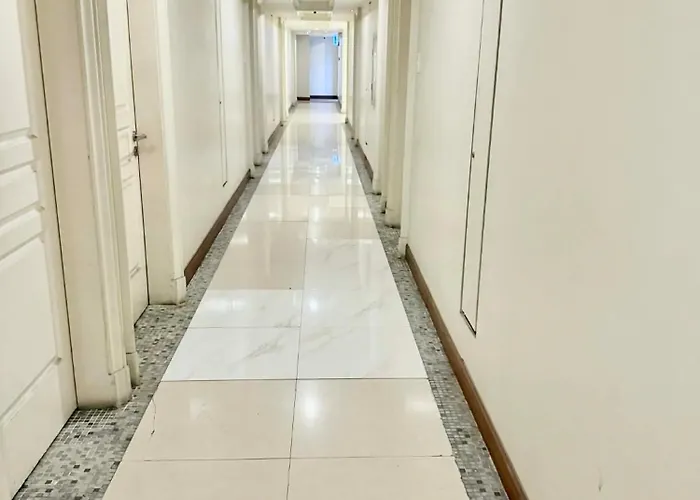 Staycation Near Moa At Monarch 4*